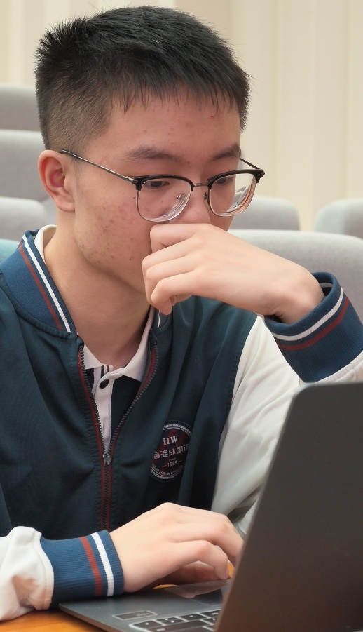 Speaker portrait: 林子越 (Kevin Lin)
